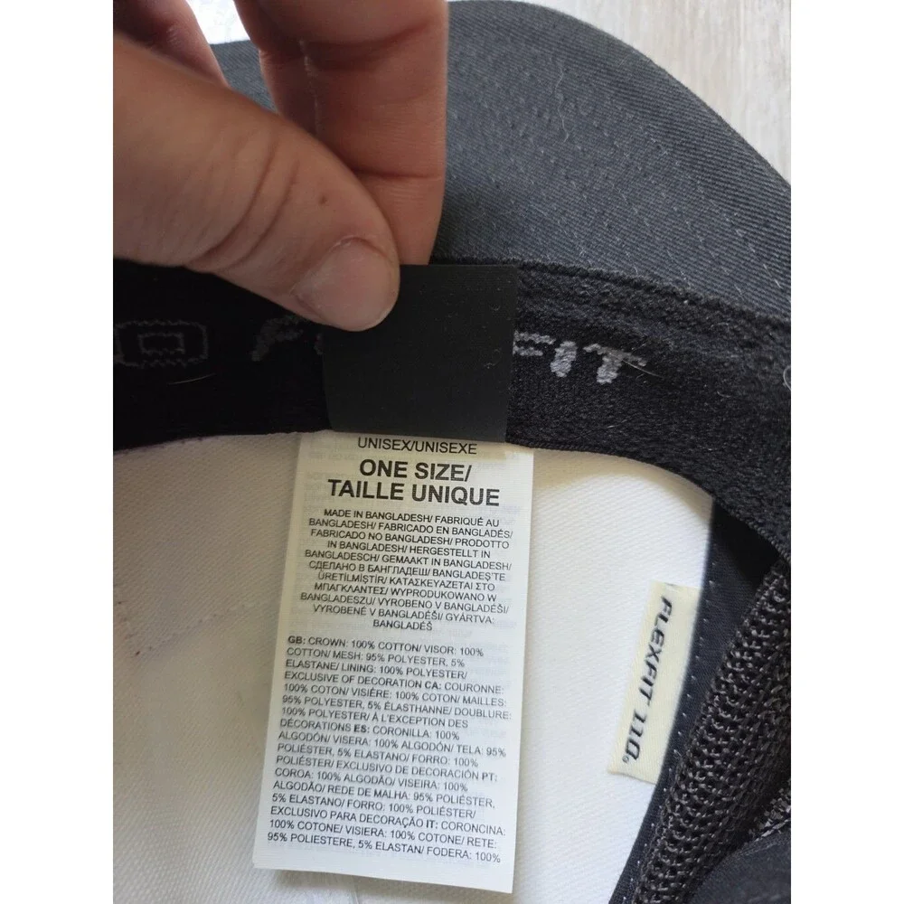 The North Face Trucker Hat FlexFit 110 Snapback Black White Red Logo Cap OS